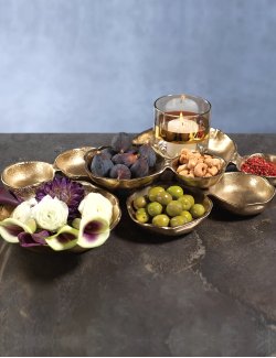 Elevated Floating Cluster Servers/Centerpieces - Nautical Luxuries